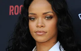 Rihanna trở thành “Biểu tượng thời trang của năm”